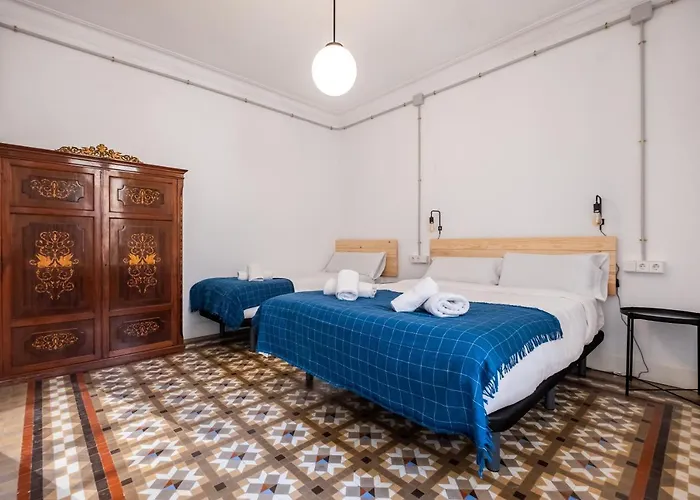 B42 - Modernist For Large Groups In Eixample * 바르셀로나