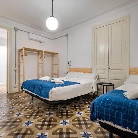 B42 - Modernist For Large Groups In Eixample *